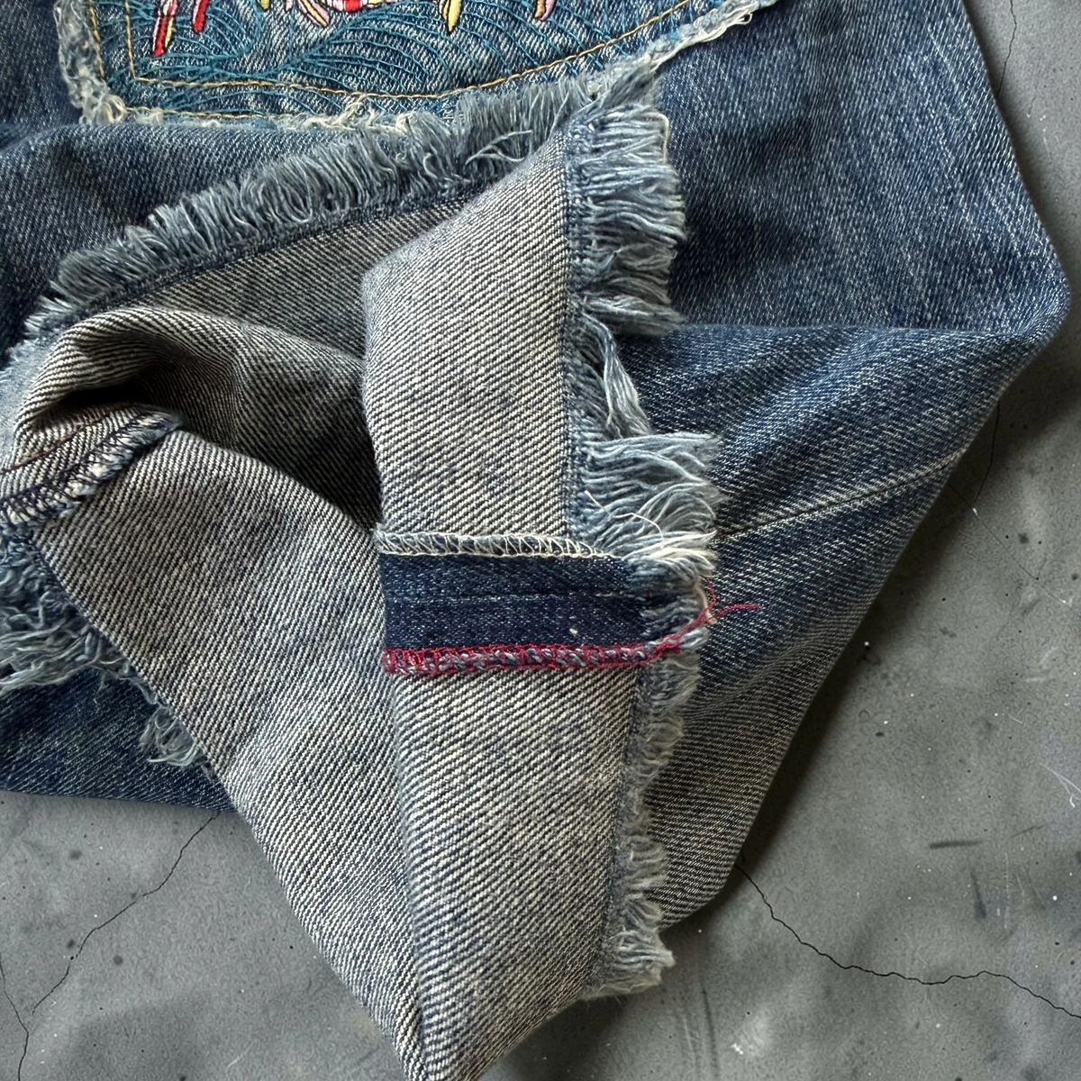 Vintage RMC Red Monkey Company embroidered jorts / denim shorts — 10