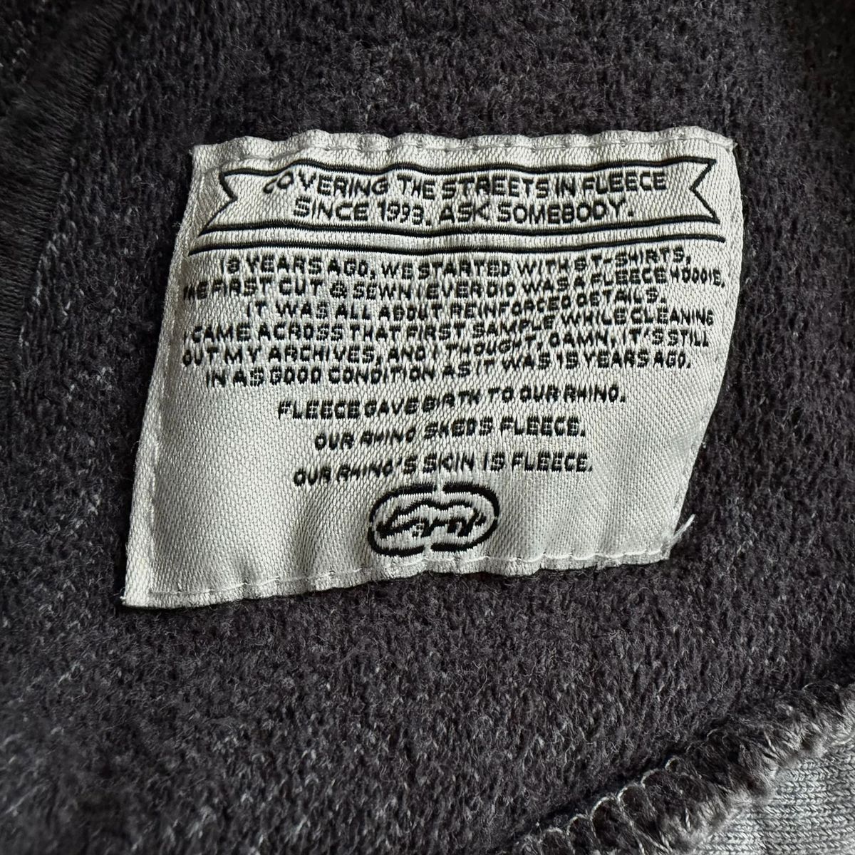 2000s y2k / hip hop Ecko Unltd zip up rhino-skin fleece hoodie — 9