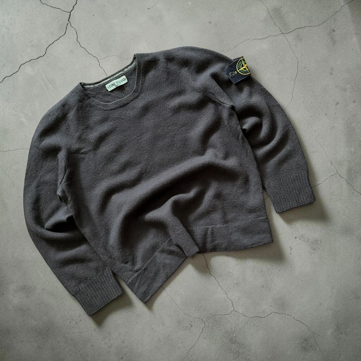 Vintage Autumn / Winter 2007 Stone Island wool knitted brown sweater — 2