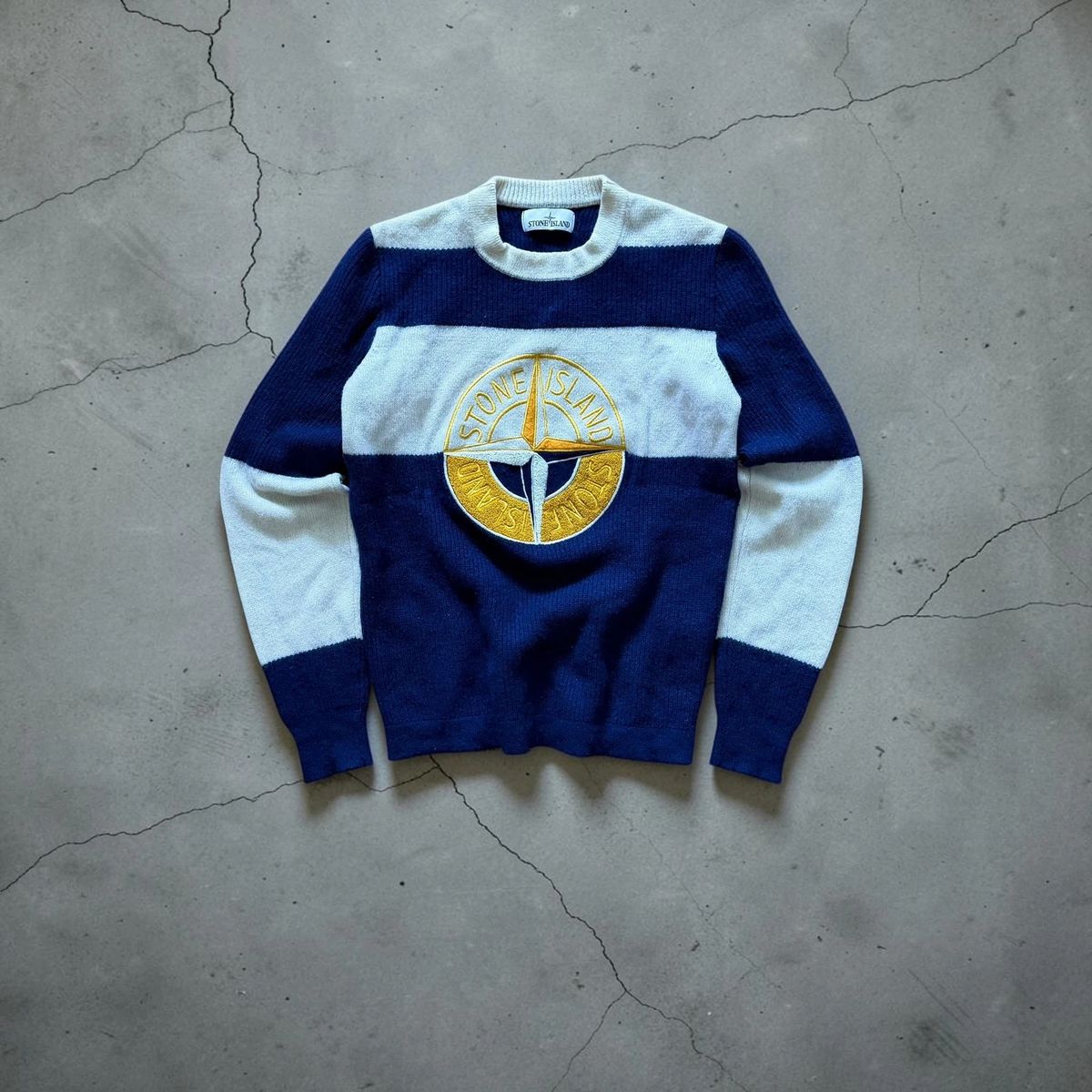 Autumn / Winter 2018 Stone Island knitted multi color compass wool sweater