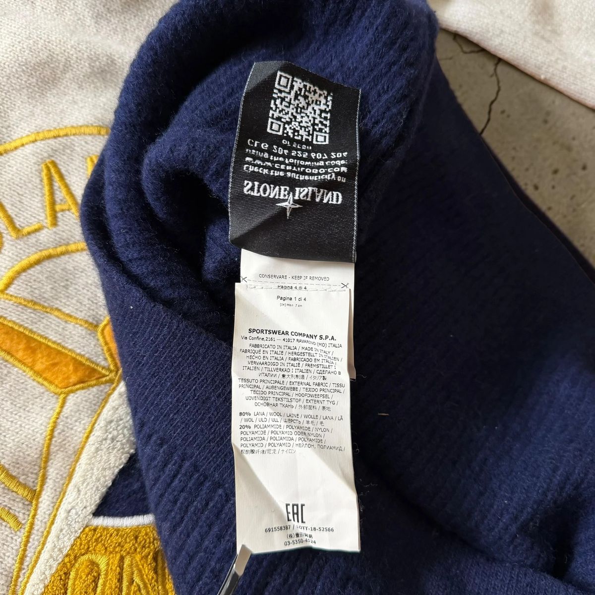 Autumn / Winter 2018 Stone Island knitted multi color compass wool sweater — 7