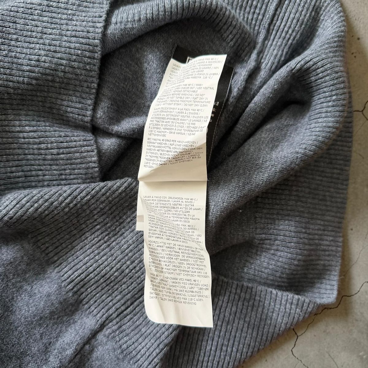 Stone Island knitted V-neck wool sweater — 7