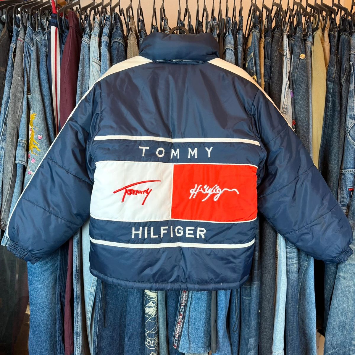 Vintage Tommy Hilfiger puffer jacket
