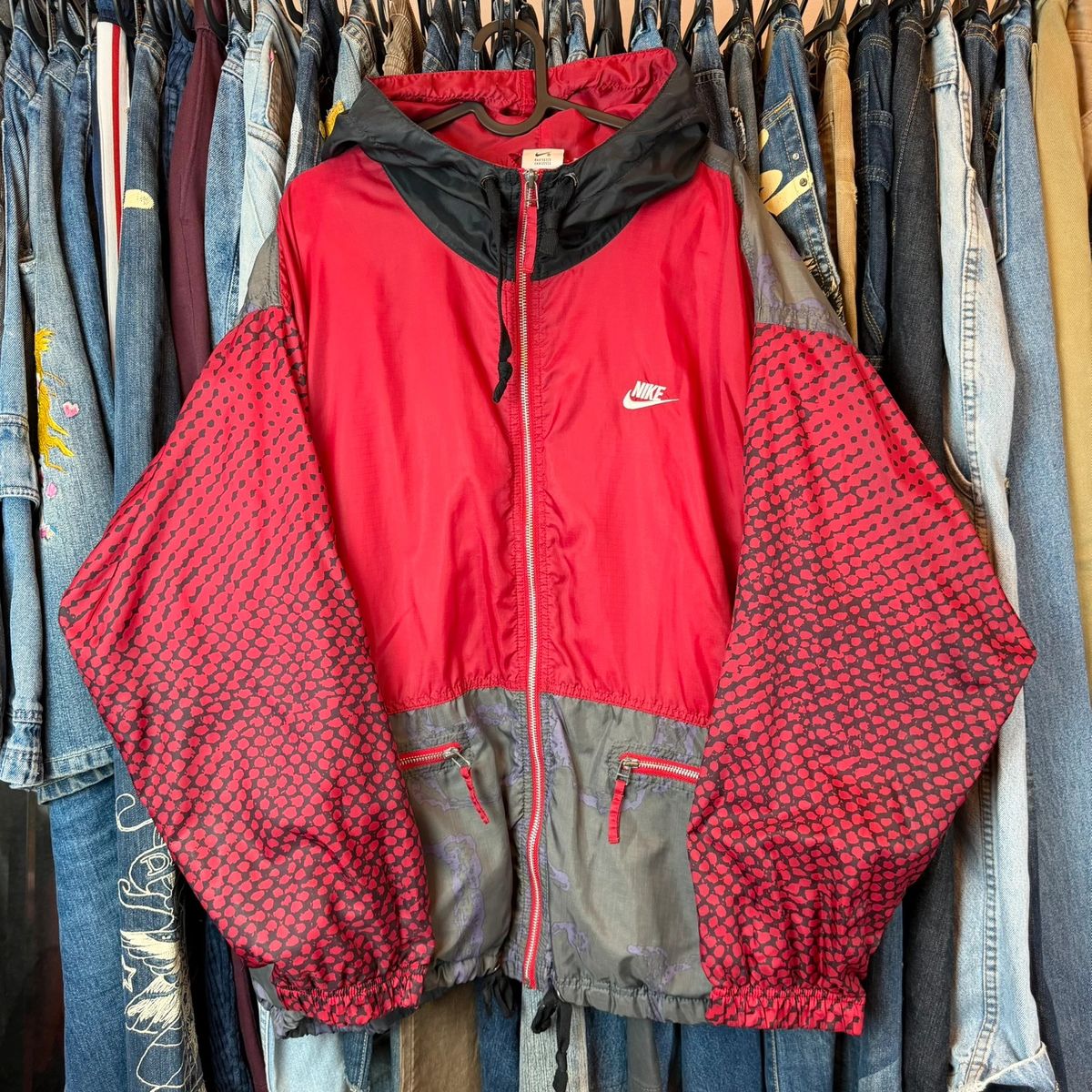 Vintage 90s Nike windbreaker
