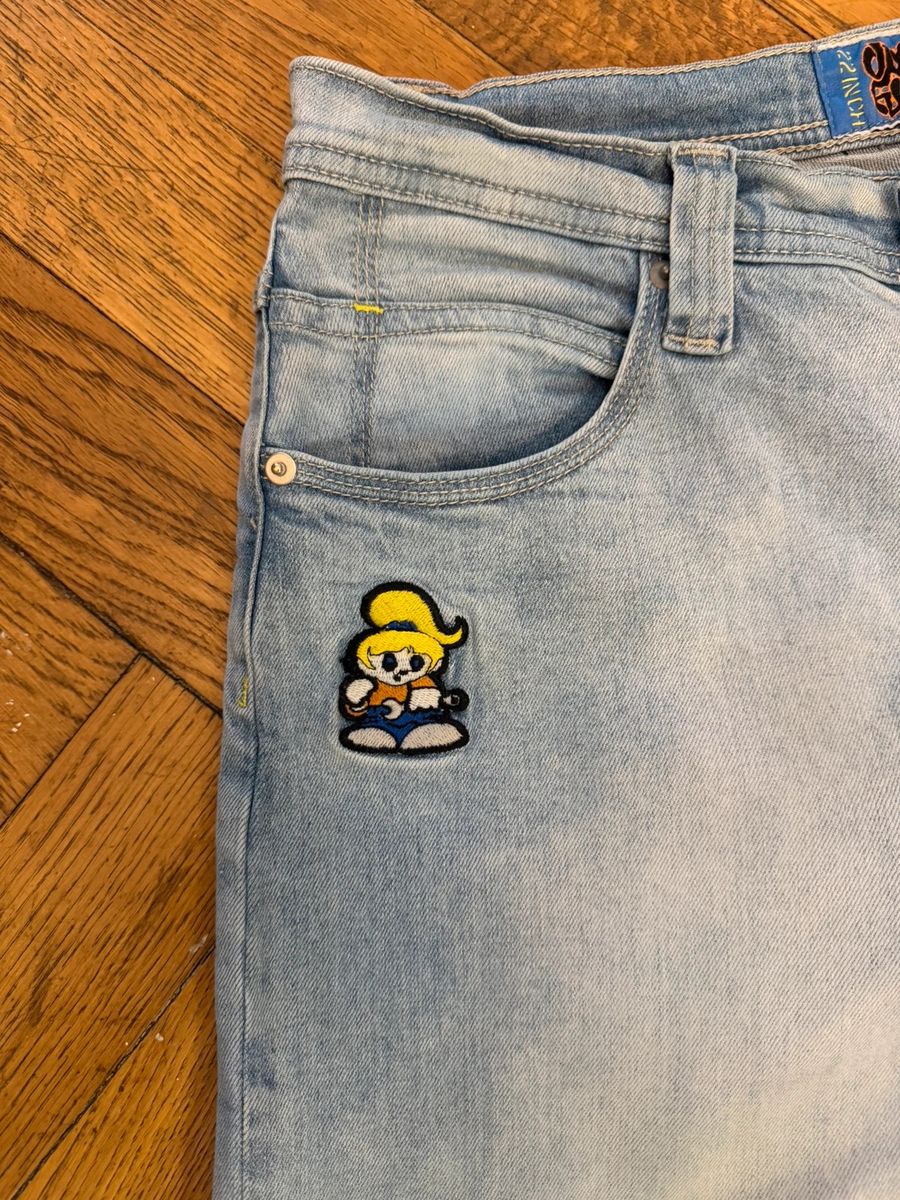 Vintage Jnco 22 inch baggy wide legged jeans — 2
