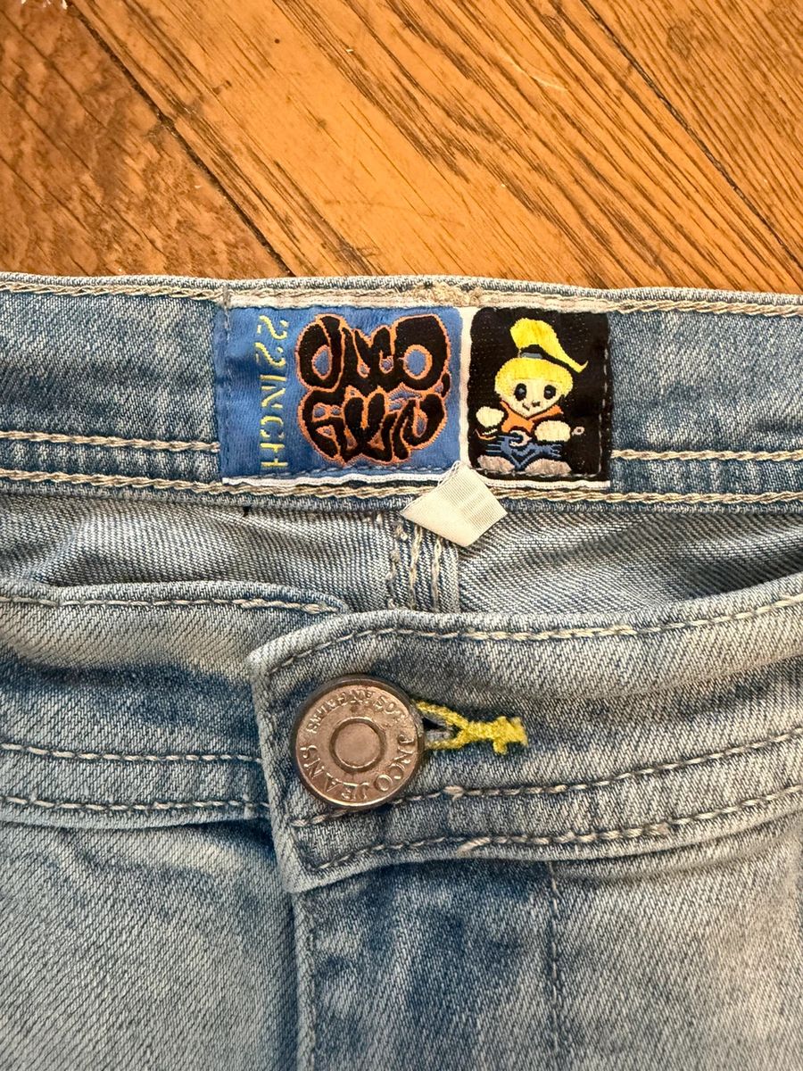 Vintage Jnco 22 inch baggy wide legged jeans — 3