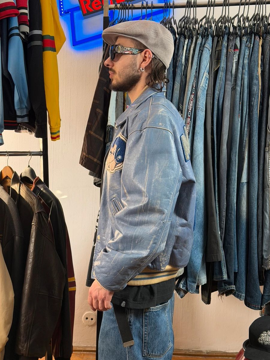 Vintage 1990s Avirex Special Cadet leather bomber jacket — 2